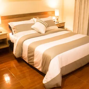 Charlies Place Hotel